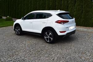 Hyundai tucson 1.7 Sound Edition 