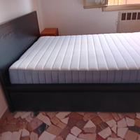 Letto ad una piazza e mezza 140x200 Ikea