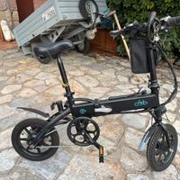 Bici elettrica pieghevole