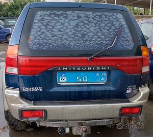 Ricambi Mitsubishi Pajero 3.0 benzina 4x4