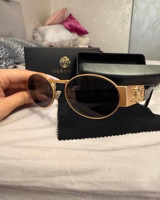 occhiali da sole Versace