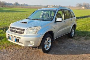 toyota rav 4 2005 