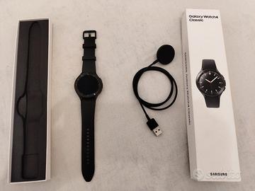Samsung Galaxy Watch 4 Classic 