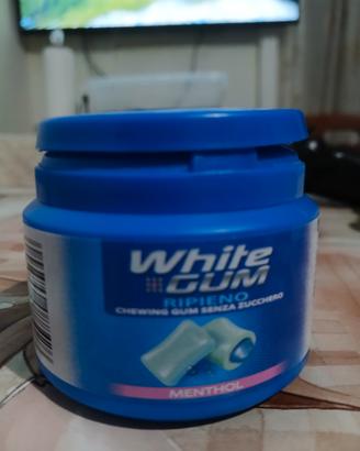 gomme white gum perché devo mettermi due spicci 
