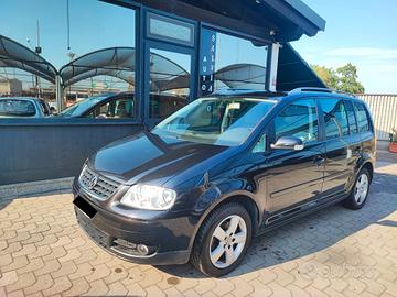 Volkswagen Touran TDI Highline