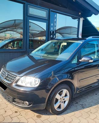 Volkswagen Touran TDI Highline