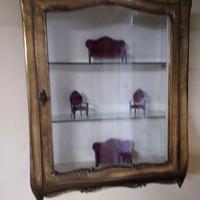 vetrinetta in stile molto originale