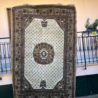 Tappeto indiano fatto a mano