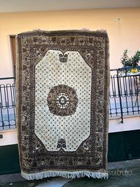 Tappeto indiano fatto a mano