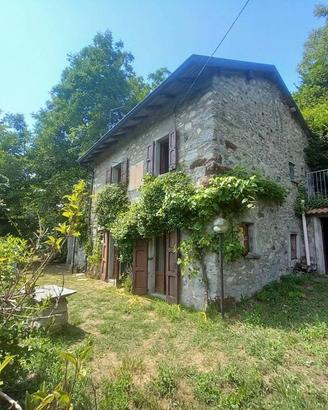 Rustico / Casale di 115 m² con 3 locali a Zelbio