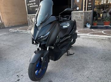Yamaha Xmax 300