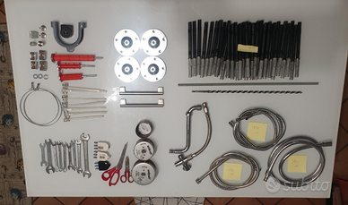 Materiale elettrico/idraulico in blocco