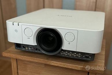 Proiettore SONY luminoso FULL HD LCD lens shift