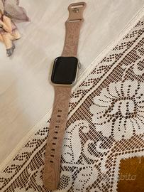 Apple wacht  serie 8 starlight Aluminum