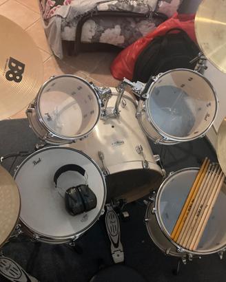 Batteria Pearl Forum + Piatti