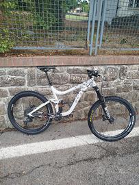 Giant Reign 2 2017 tgL