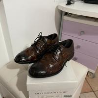 Stringate in pelle intrecciata