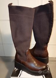 Stivali donna Lovery tacco 6cm, n37, color marrone