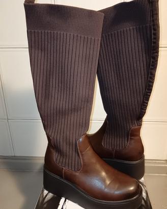Stivali donna Lovery tacco 6cm, n37, color marrone