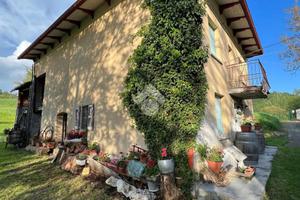 CASA INDIPENDENTE A PAVULLO NEL FRIGNANO