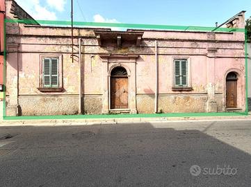 CASA INDIPENDENTE A LATIANO