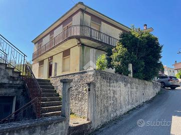 CASA INDIPENDENTE A POSTA FIBRENO