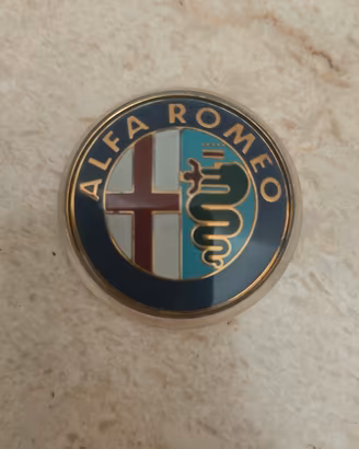 STEMMA ORIGINALE ALFA ROMEO 75 33 giulietta