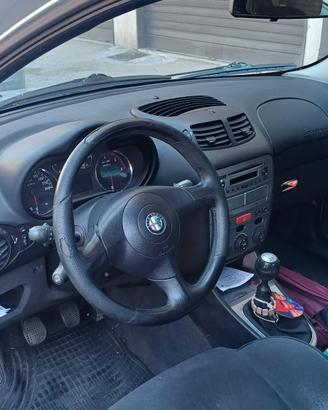 alfa romeo 147   1900 JTDM