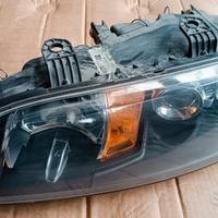 Faro anteriore sinistro Fiat Punto