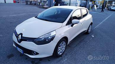 Renault Clio IV 1.2 Live GPL - NEOPATENTATI -