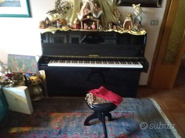 Pianoforte verticale WILH.STEINMANN
