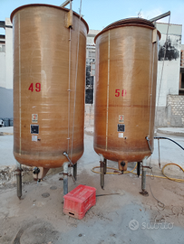 Contenitori in vetroresina