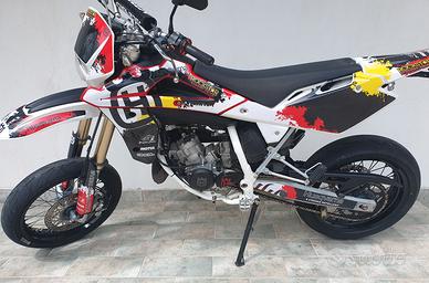 moto Husqvarna sm 125