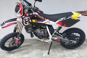 moto Husqvarna sm 125