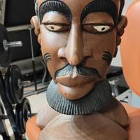 Scultura testa di indigeno