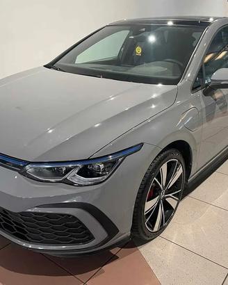 Volkswagen Golf 8 1.4 Plug-In Hybrid DSG GTE