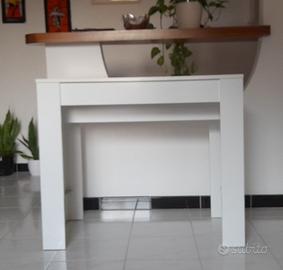 Consolle trasformabile in tavolo