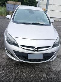 Opel Astra 2016