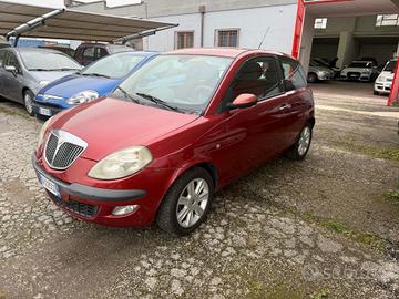 Lancia Ypsilon 1.3 Multijet 16V Platino