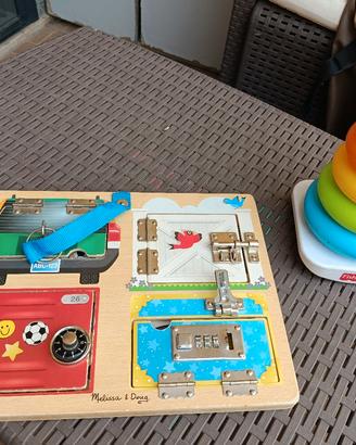 giochi in legno di serrature  più piramide 