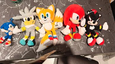 Peluche sonic