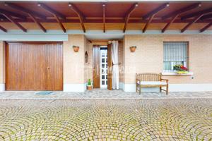 Nuda Proprietà di Casa Indipendente con Capannone