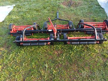 tagliaerba elicoidale a traino 