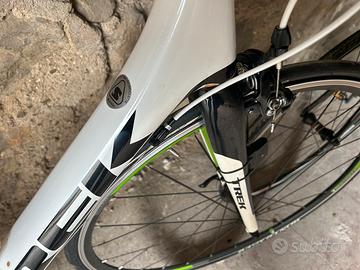 bicicletta da corsa TREK