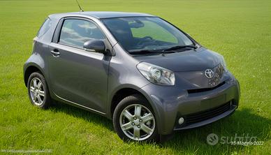 TOYOTA IQ 1.0 lounge
