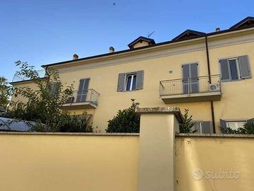 Immobile in asta di 126 m² con 3 locali e box auto