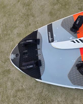 Tavola da windsurf RRD 135 Litri