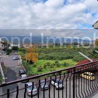 Appartamento con terrazza e garage a Riposto