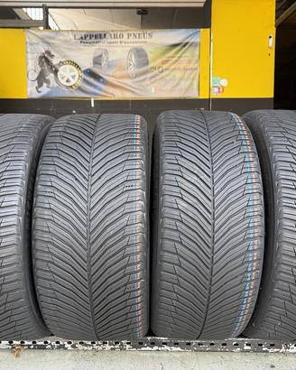 4 Gomme Michelin 265/40R21 + 295/35R21 90% Residui