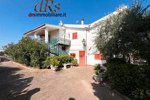 Pisticci. Contrada San Gaetano. Villa